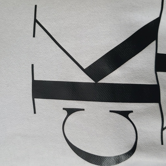 Calvin Klein Women's White Monogram Logo Cropped Hoodie(Sz S/M) - Picture 2 of 10